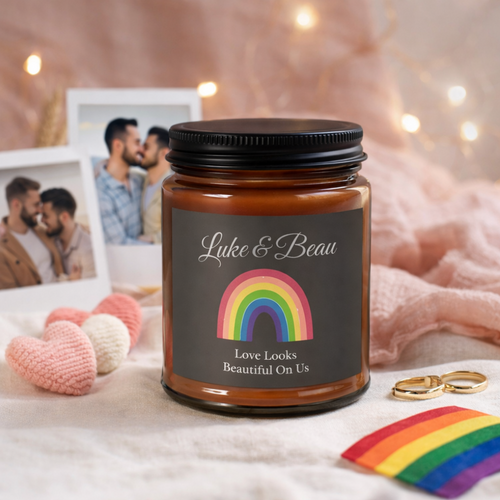 Personalised soy candle in amber glass jar – gift packaging detail